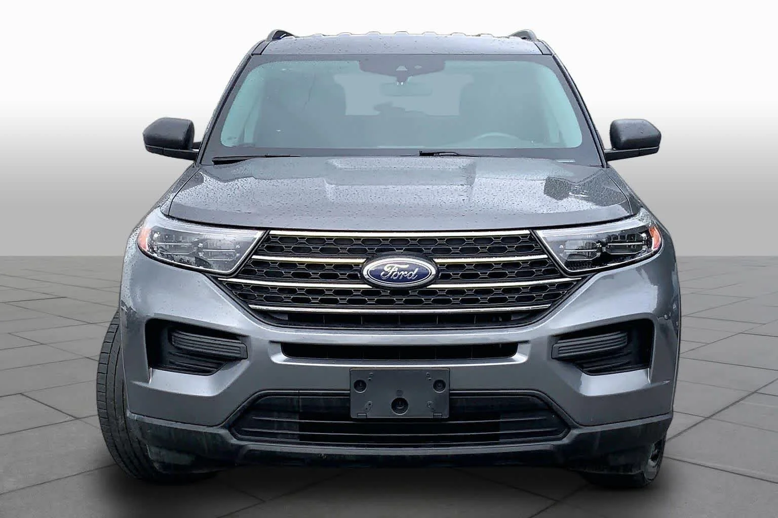 Used 2023 Carbonized Gray Metallic Ford XLT image 4