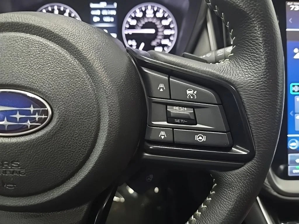 Used 2024 Silver Subaru Onyx Edition image 21