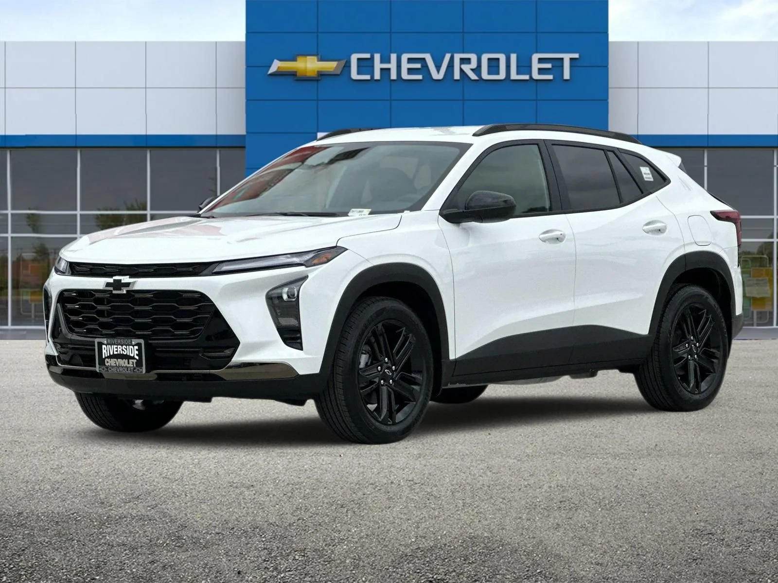 New 2026 Summit White Chevrolet ACTIV image 8
