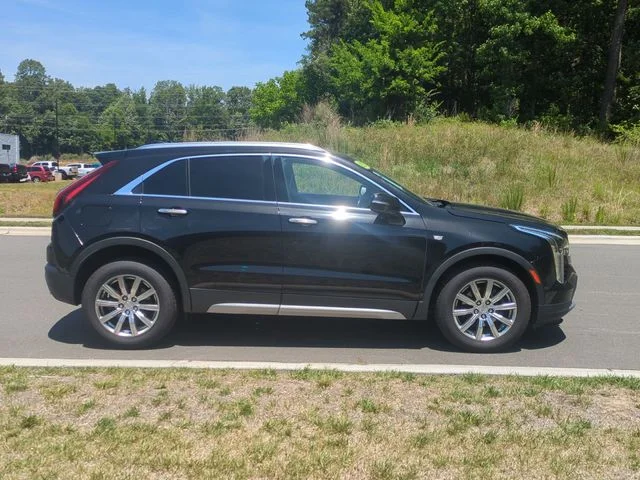Used 2022 Black Cadillac Premium Luxury image 14