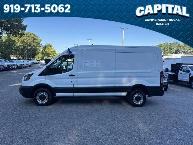 Used 2023 White Ford Base image 7