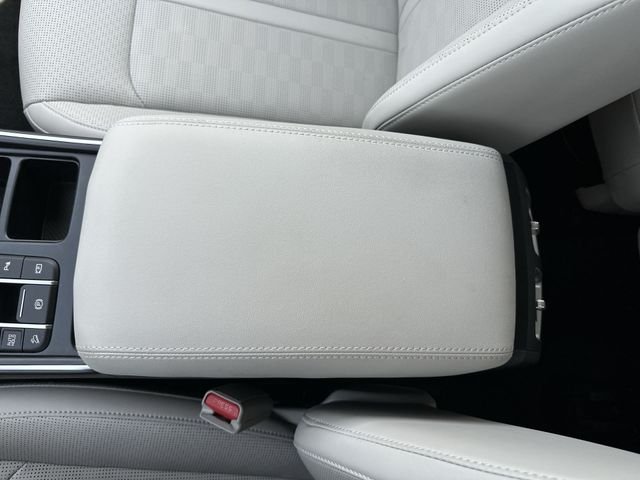 Used 2026 Black Kia S image 23