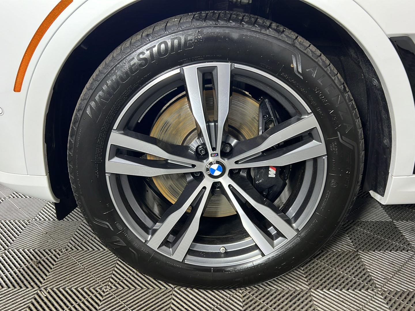 New 2026 Mineral White Metallic BMW M60i image 13
