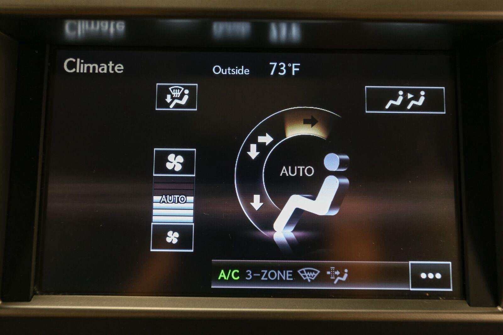 Used 2019 Black Onyx Lexus GX 460 Premium image 26