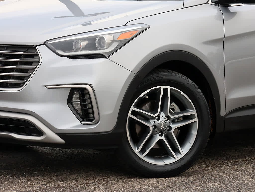Used 2017 Iron Frost Hyundai SE Ultimate image 4