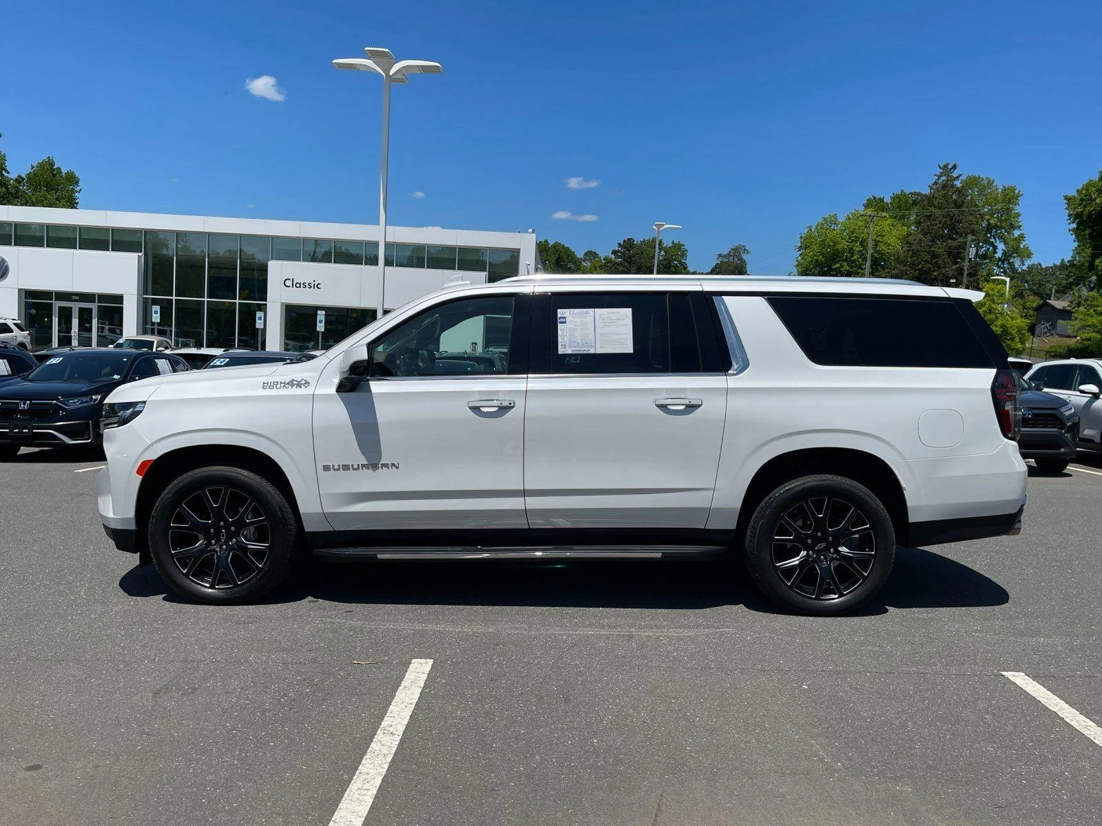 Used 2024 Iridescent Pearl Tricoat Chevrolet High Country image 2