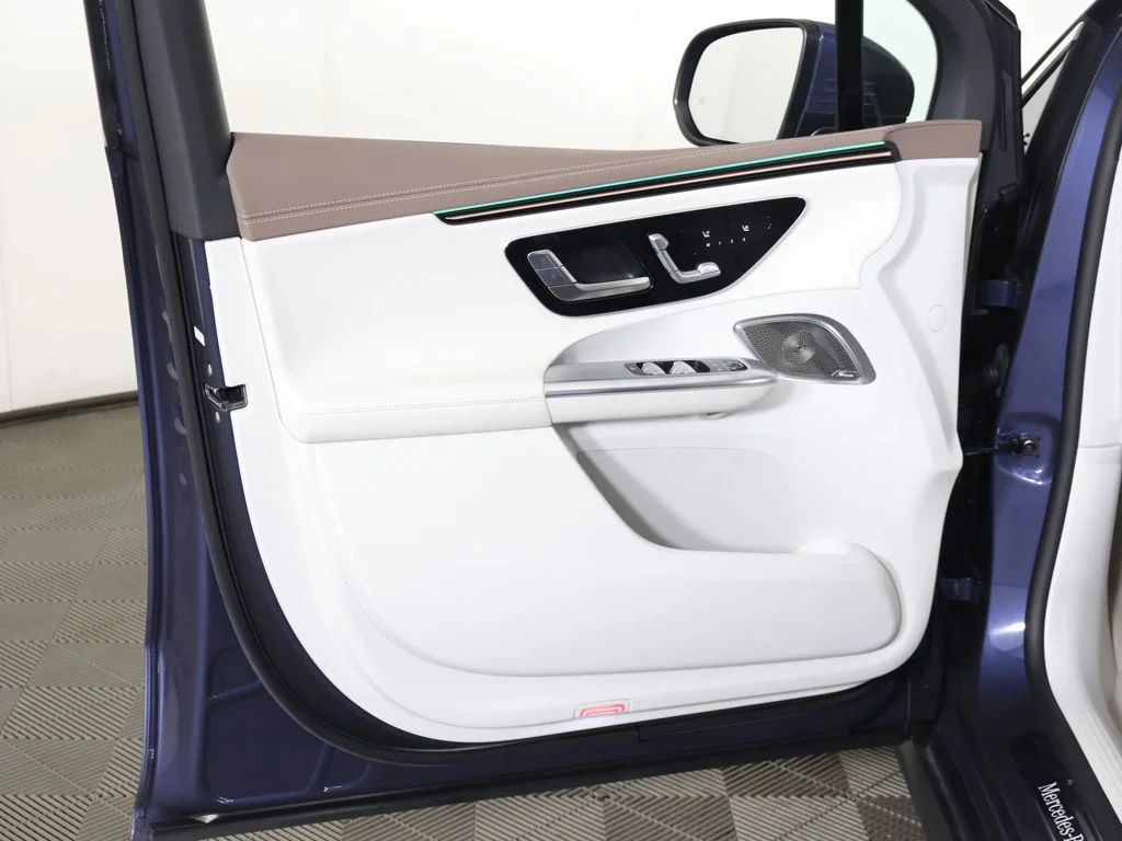 Used 2023 Twilight Blue Metallic Mercedes-Benz 350 SUV image 26