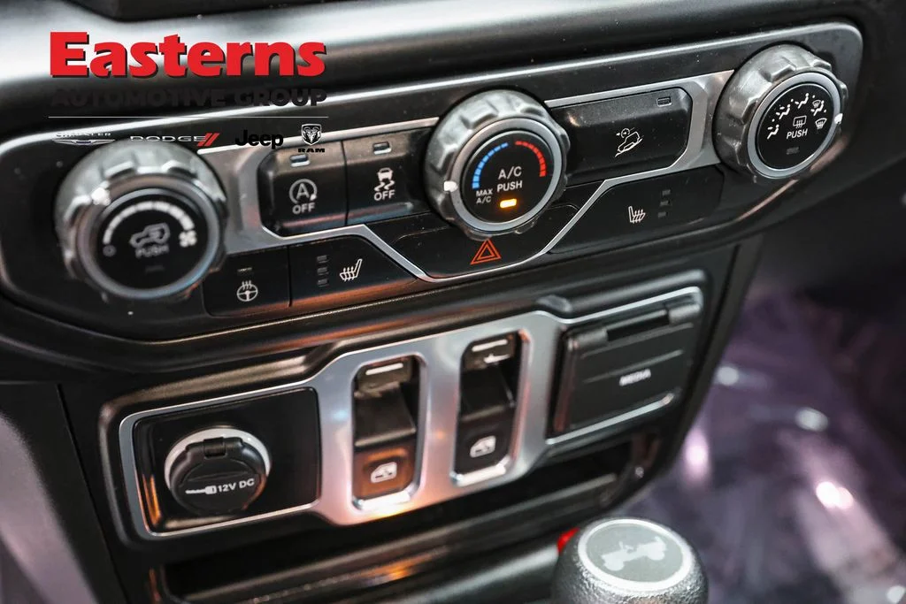 Certified Used 2020 Black Jeep Sport S image 20
