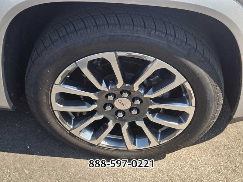 Used 2020 Quicksilver Metallic GMC Denali image 21