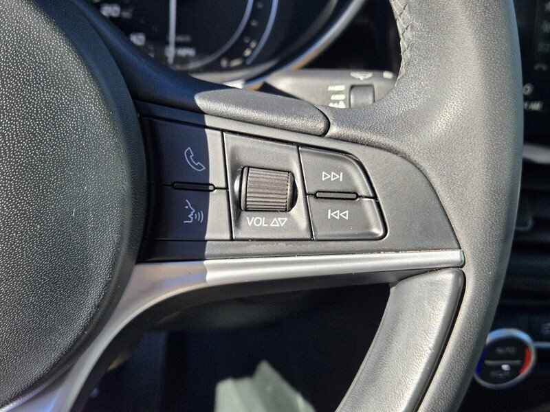 2019 Alfa Romeo Giulia Base - Photo 21