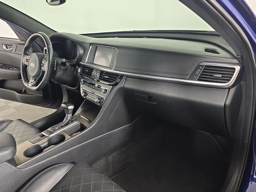 Used 2018 Horizon Blue Kia SX image 29