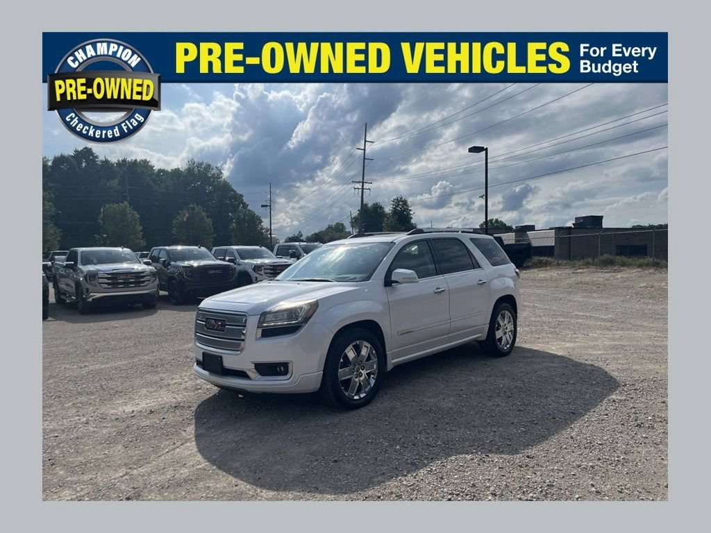 Used 2016 WHITE FROST TRICOAT GMC Denali image 1