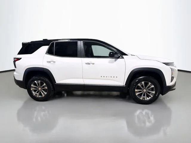 2026 Chevrolet Equinox LT - Photo 6