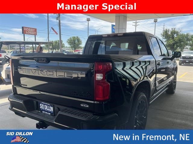 New 2026 Black Chevrolet High Country image 2