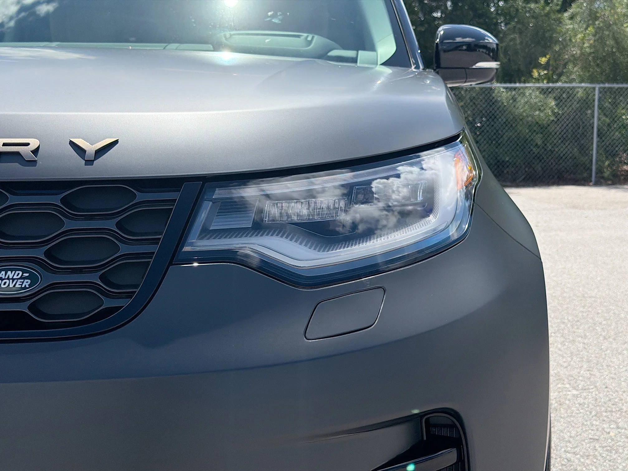 New 2026 Carpathian Grey Land Rover Tempest Edition image 9