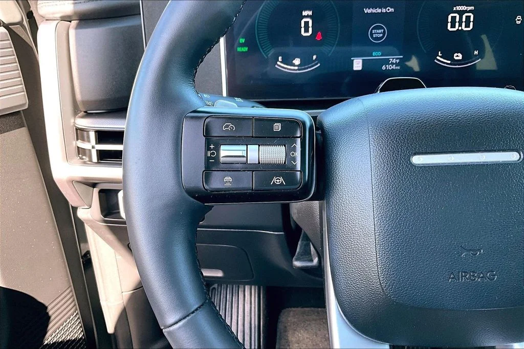 Used 2026 Hampton Gray Hyundai SEL image 18
