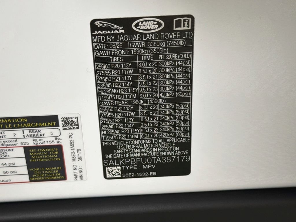 New 2026 Fuji White Land Rover SE 7 Seats image 34
