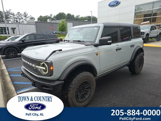 2022 Ford Bronco Badlands 4x4's photo