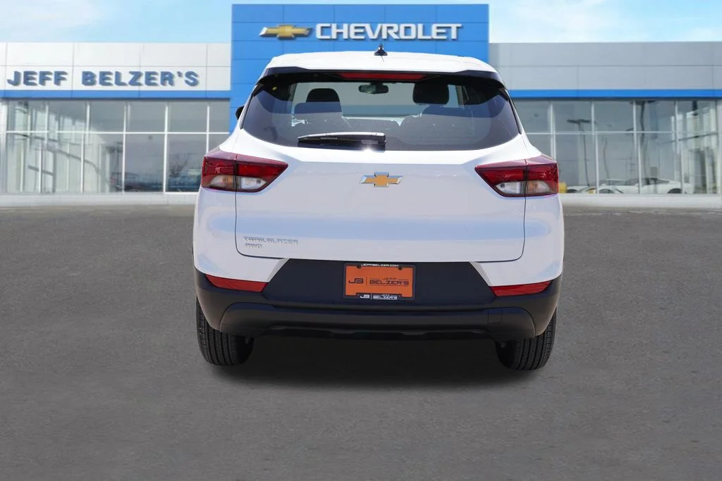 New 2026 Summit White Chevrolet LS image 4