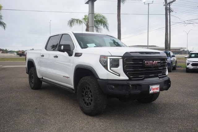 Used 2024 WHITE GMC AT4X image 3