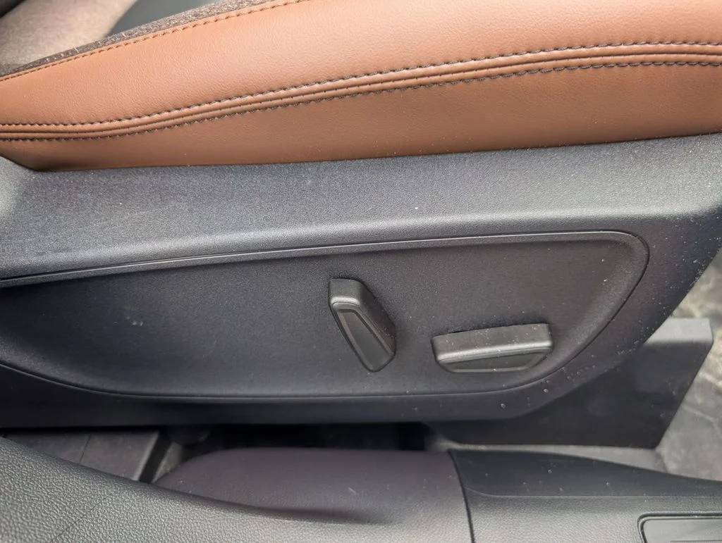 New 2025 Velocity Blue Metallic Ford Outer Banks® image 48