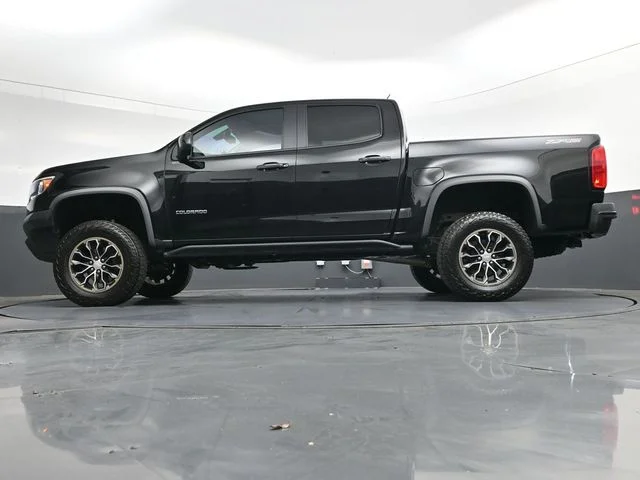 Used 2018 Black Chevrolet ZR2 image 39