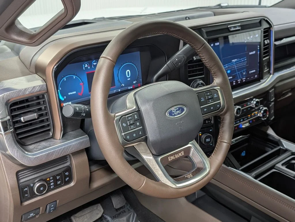 New 2026 Star White Metallic Tri-Coat Ford F-350® King Ranch® image 13