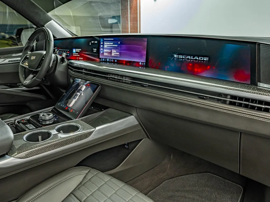 Used 2025 Black Raven Cadillac V-Series image 45