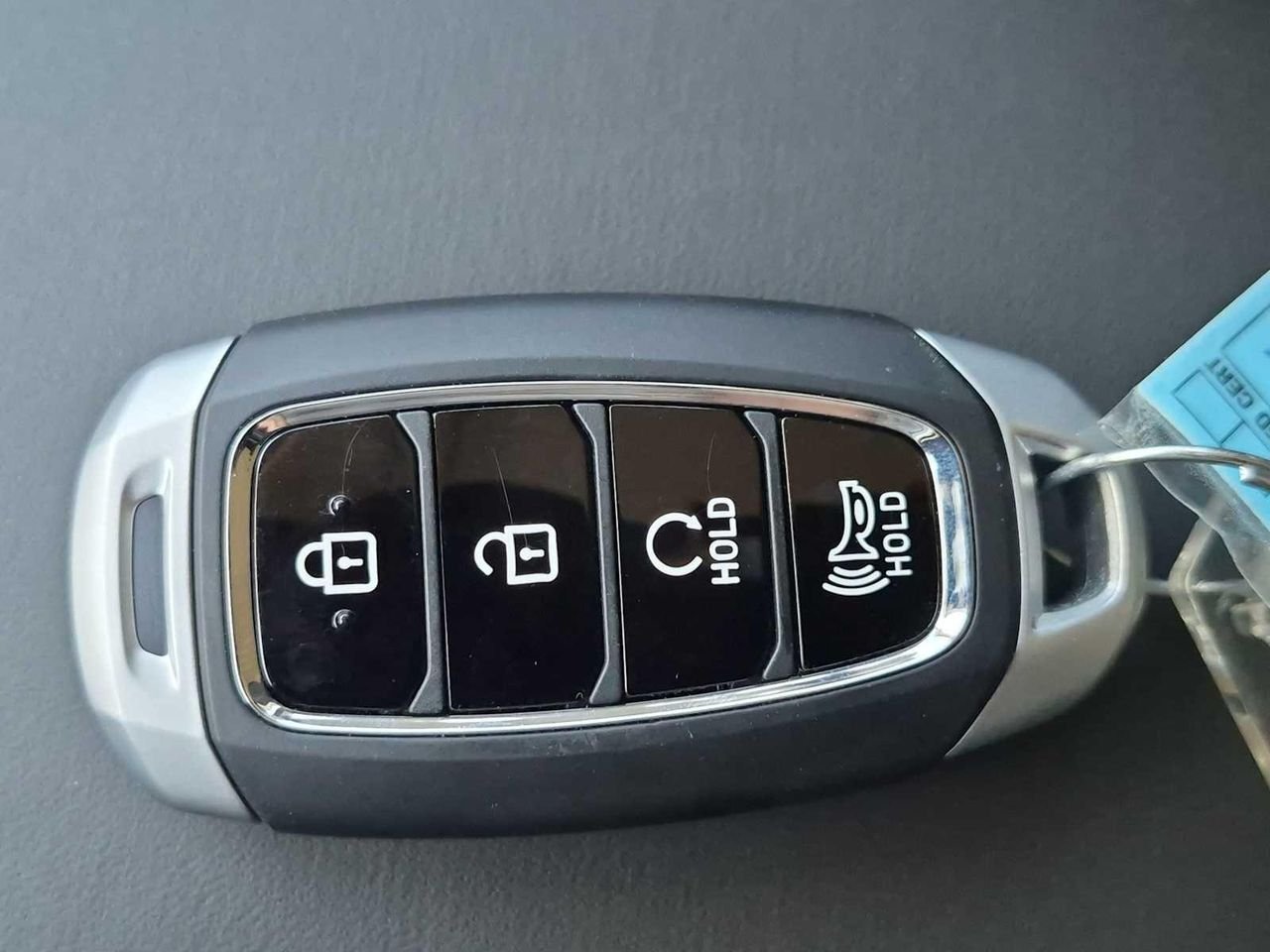 New 2026 Shimmering Silver Hyundai SEL image 33