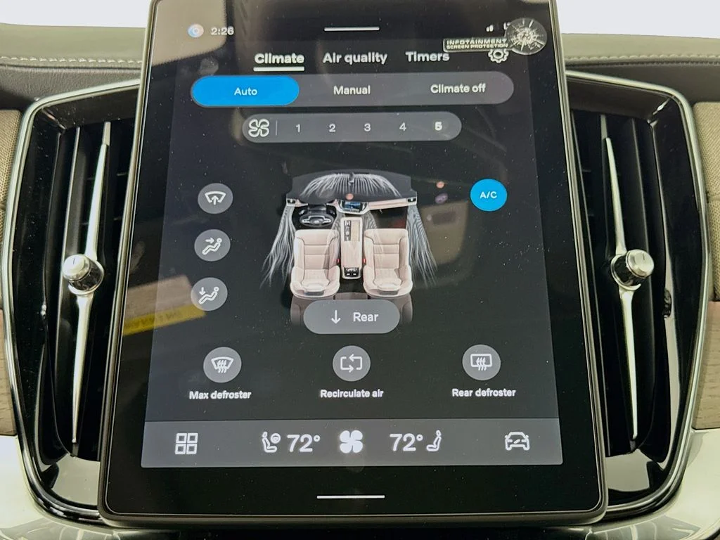 2026 Volvo XC90 Plus - Photo 16