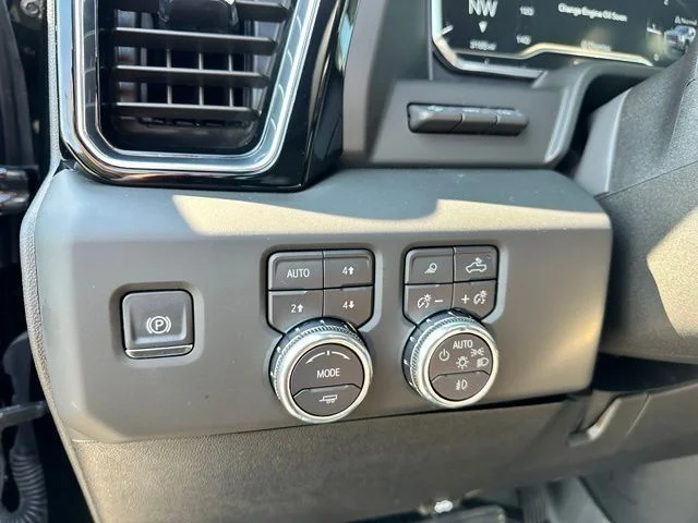 Used 2025 Black GMC Denali image 30