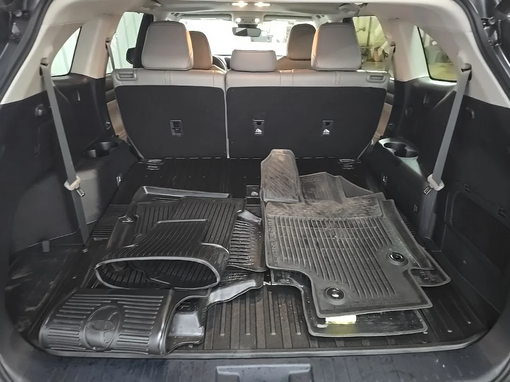 Used 2023 Magnetic Gray Metallic Toyota XLE image 12