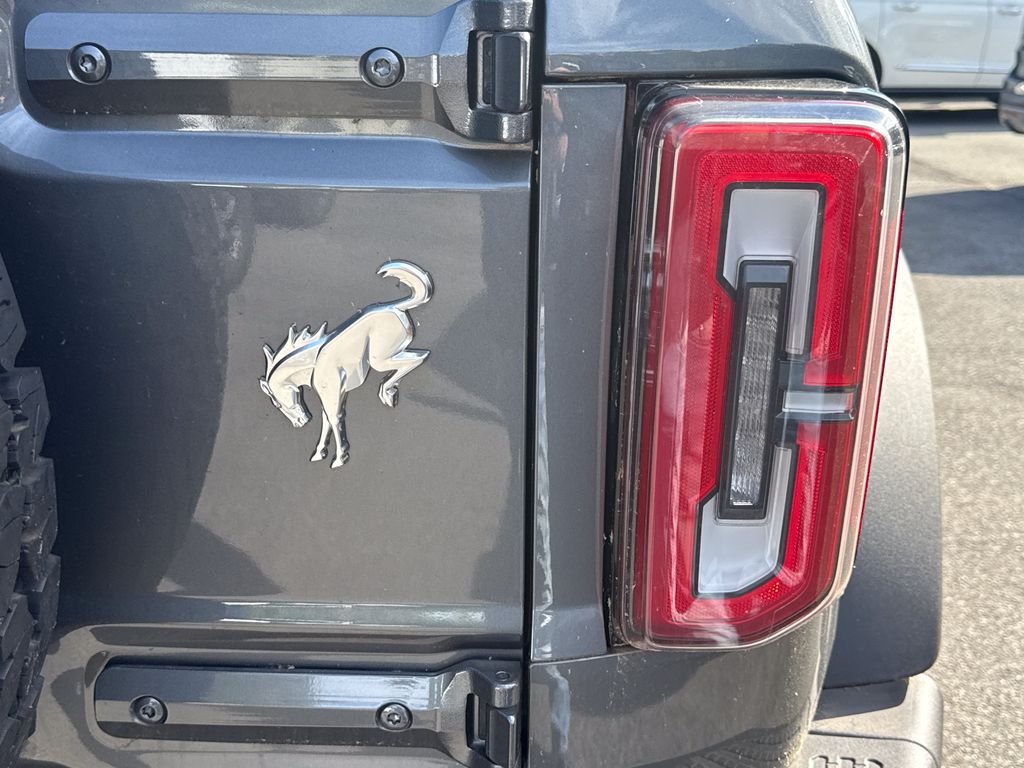 New 2025 Carbonized Gray Metallic Ford Badlands® image 32