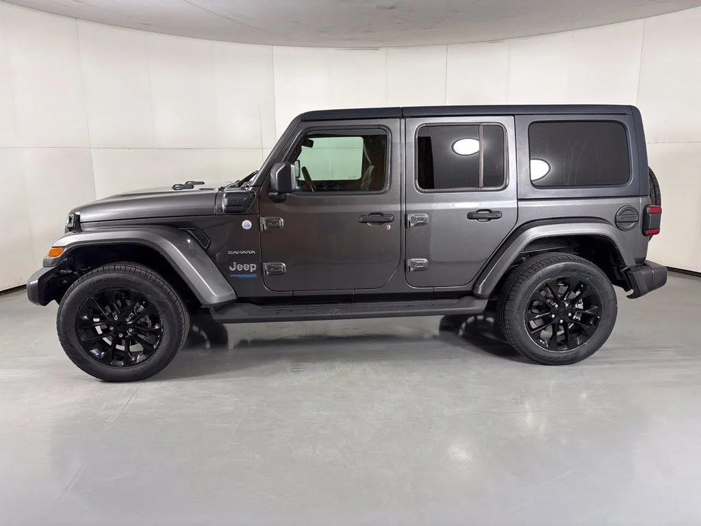 Used 2022 Gray Jeep Unlimited Sahara 4xe image 5