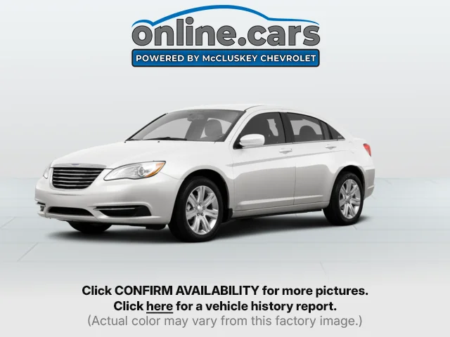 Used 2013 White Chrysler Touring image 1