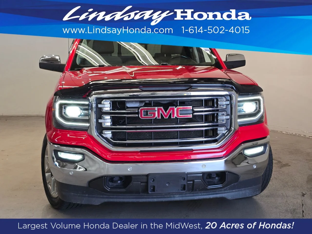 Used 2016 Cardinal Red GMC SLT image 2