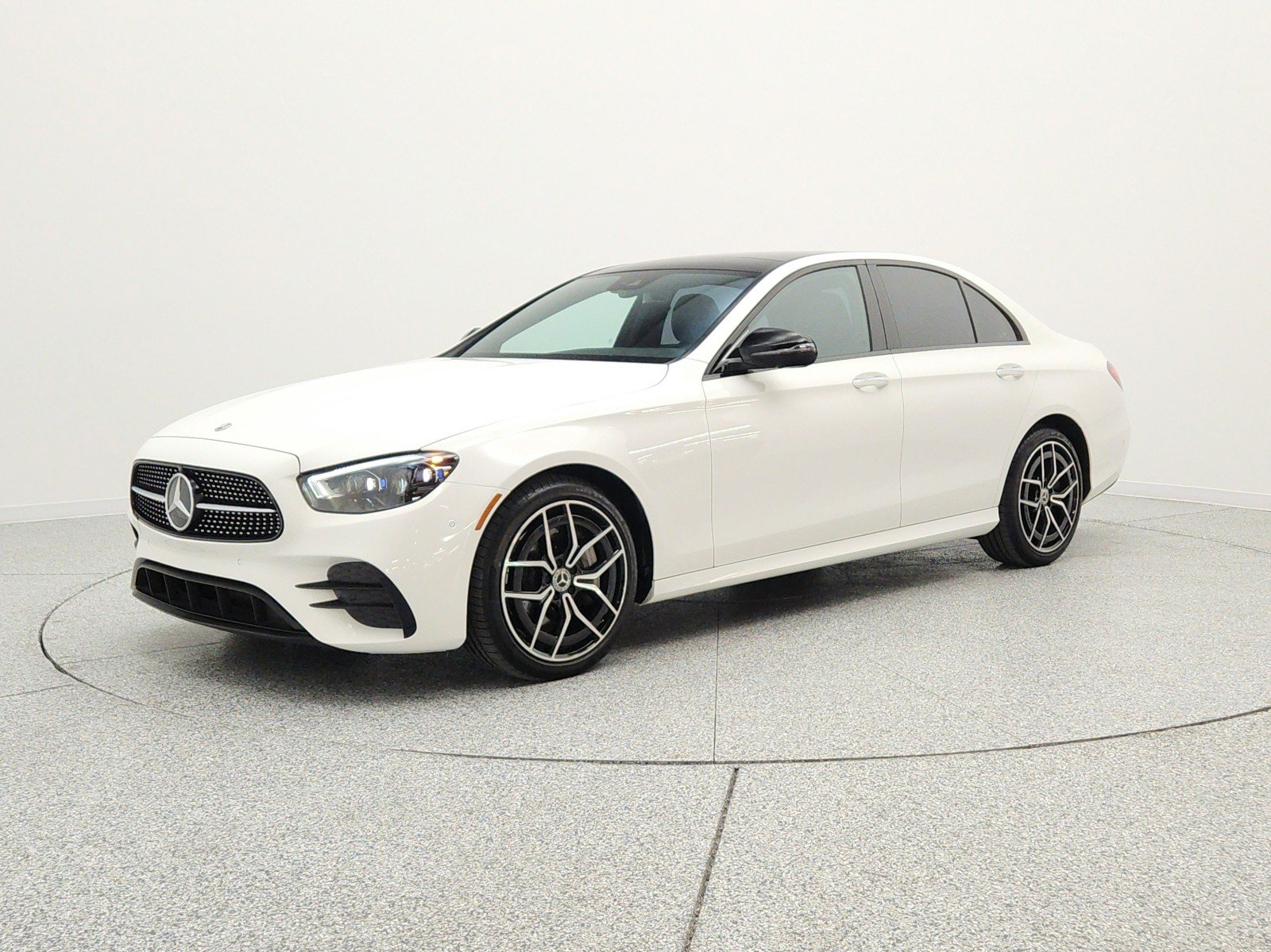 2023 Mercedes-Benz E-Class E450 4MATIC's photo