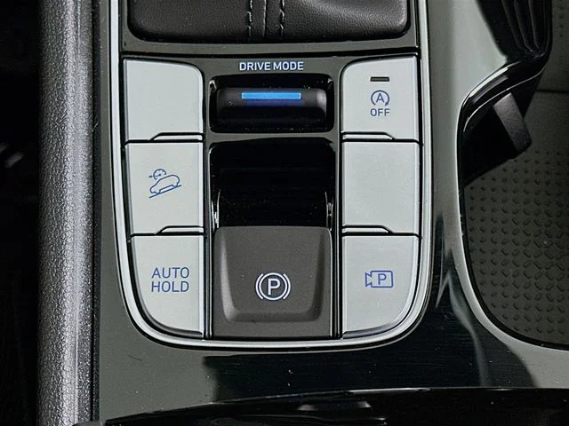 New 2026 Hyundai TUCSON SEL