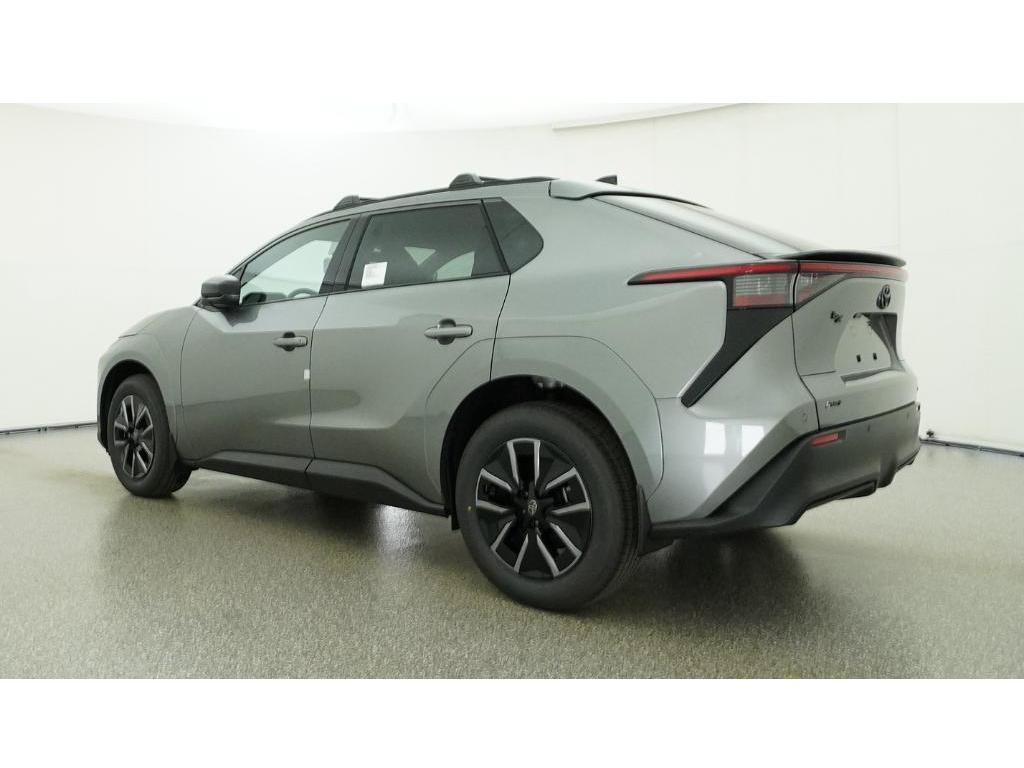 New 2026 Heavy Metal Toyota XLE image 21