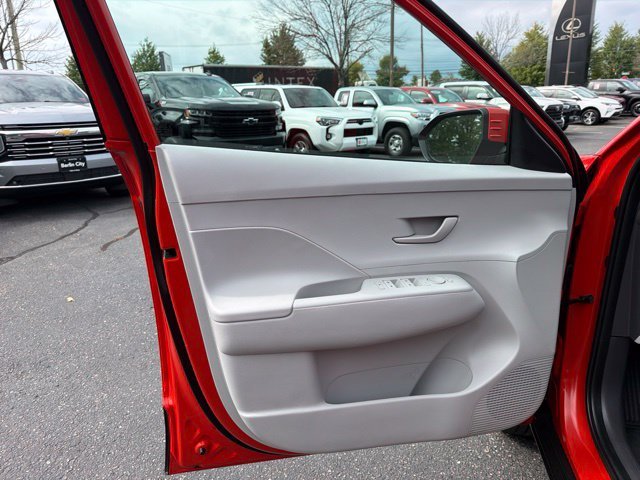 Used 2025 Soultronic Orange Pearl Hyundai SEL image 10
