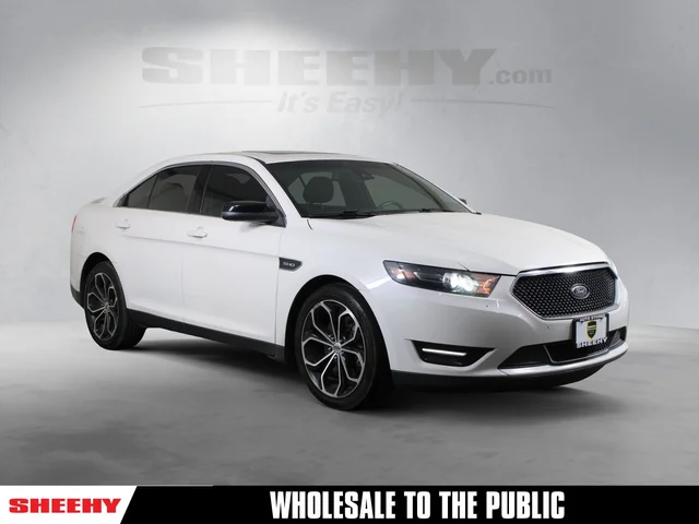 2016 Ford Taurus SHO