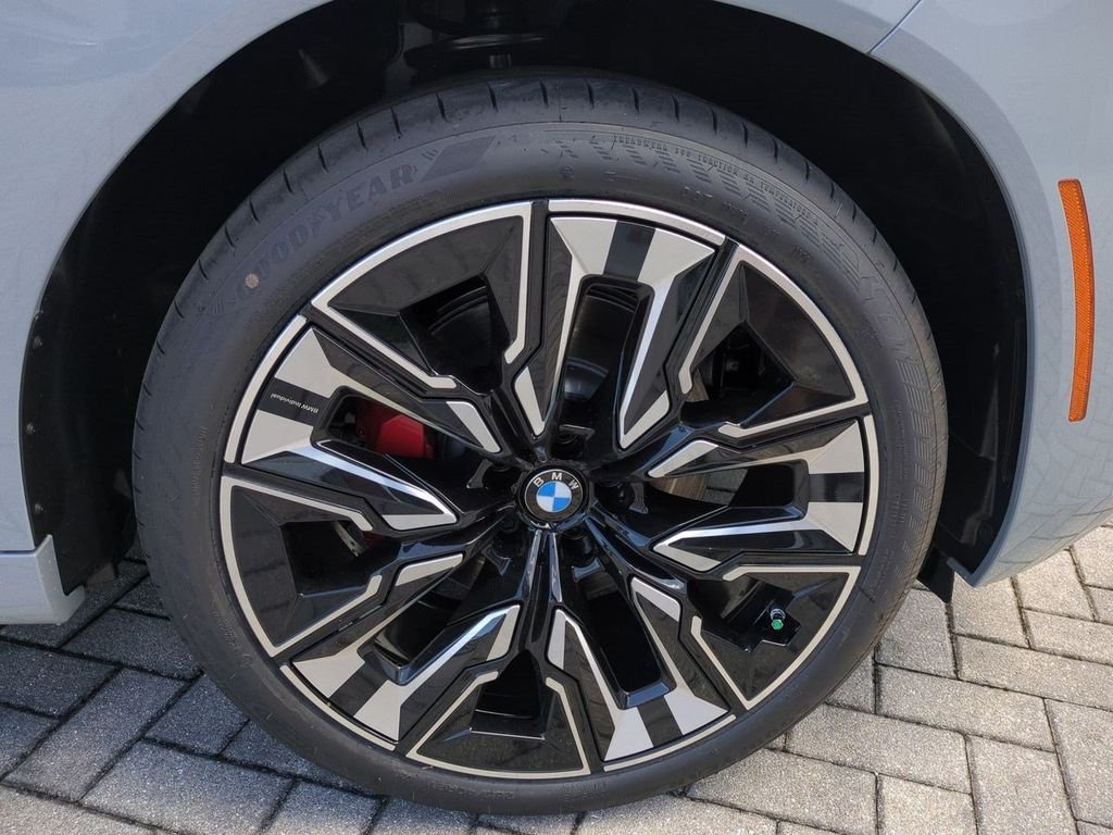 New 2026 Gray Metallic BMW 30 xDrive image 11
