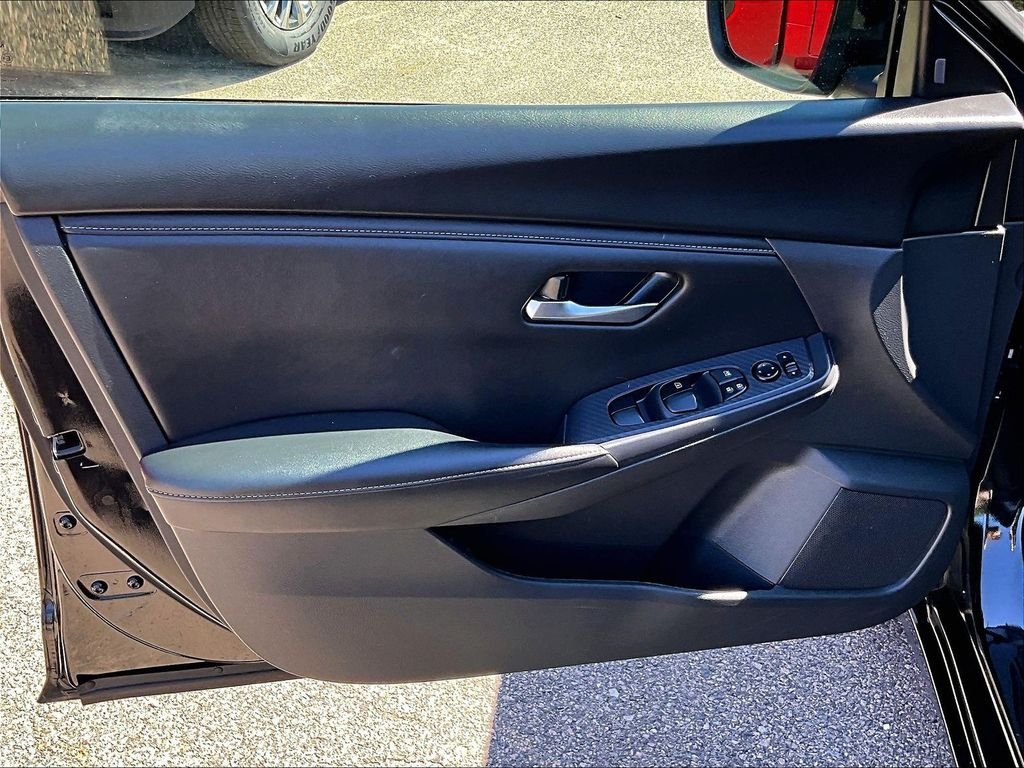 Used 2024 Black Nissan SV image 9