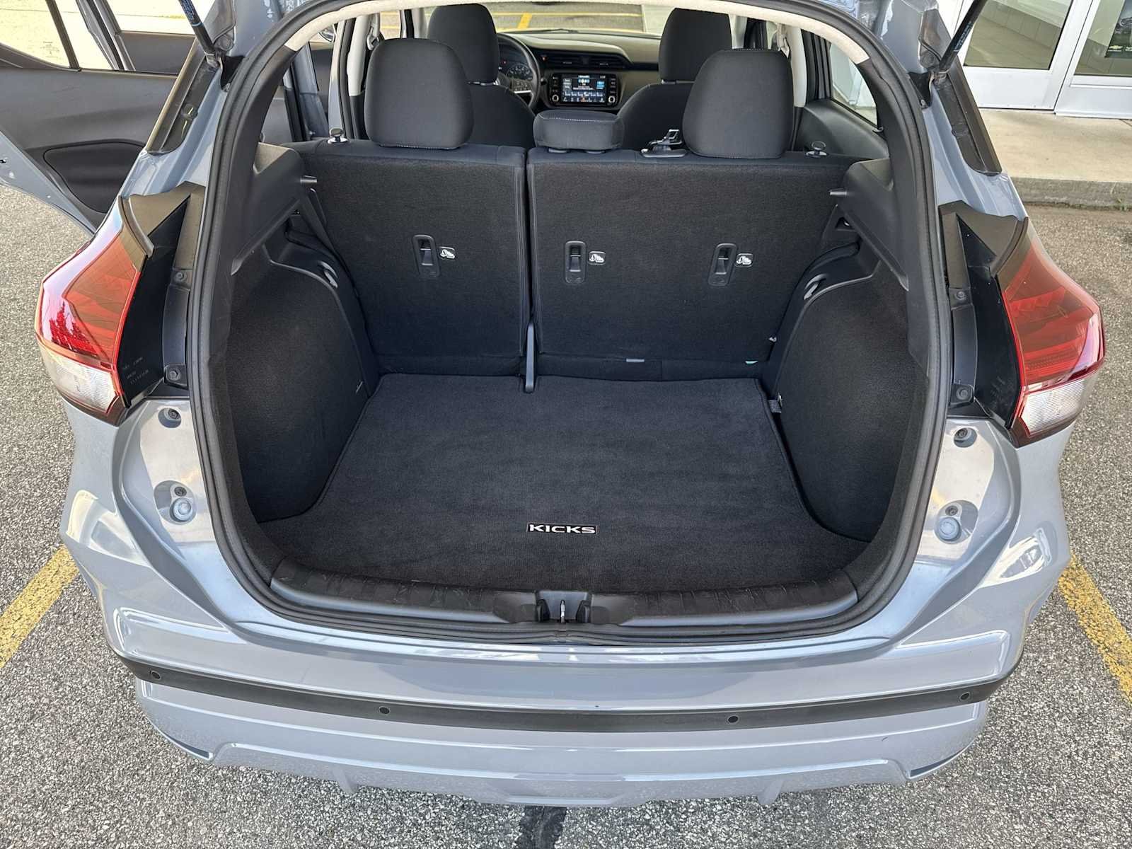 2023 Nissan Kicks SV - Photo 19