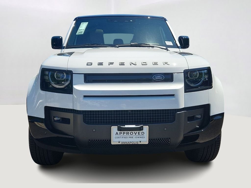 Used 2026 Fuji White Land Rover X-Dynamic SE image 2