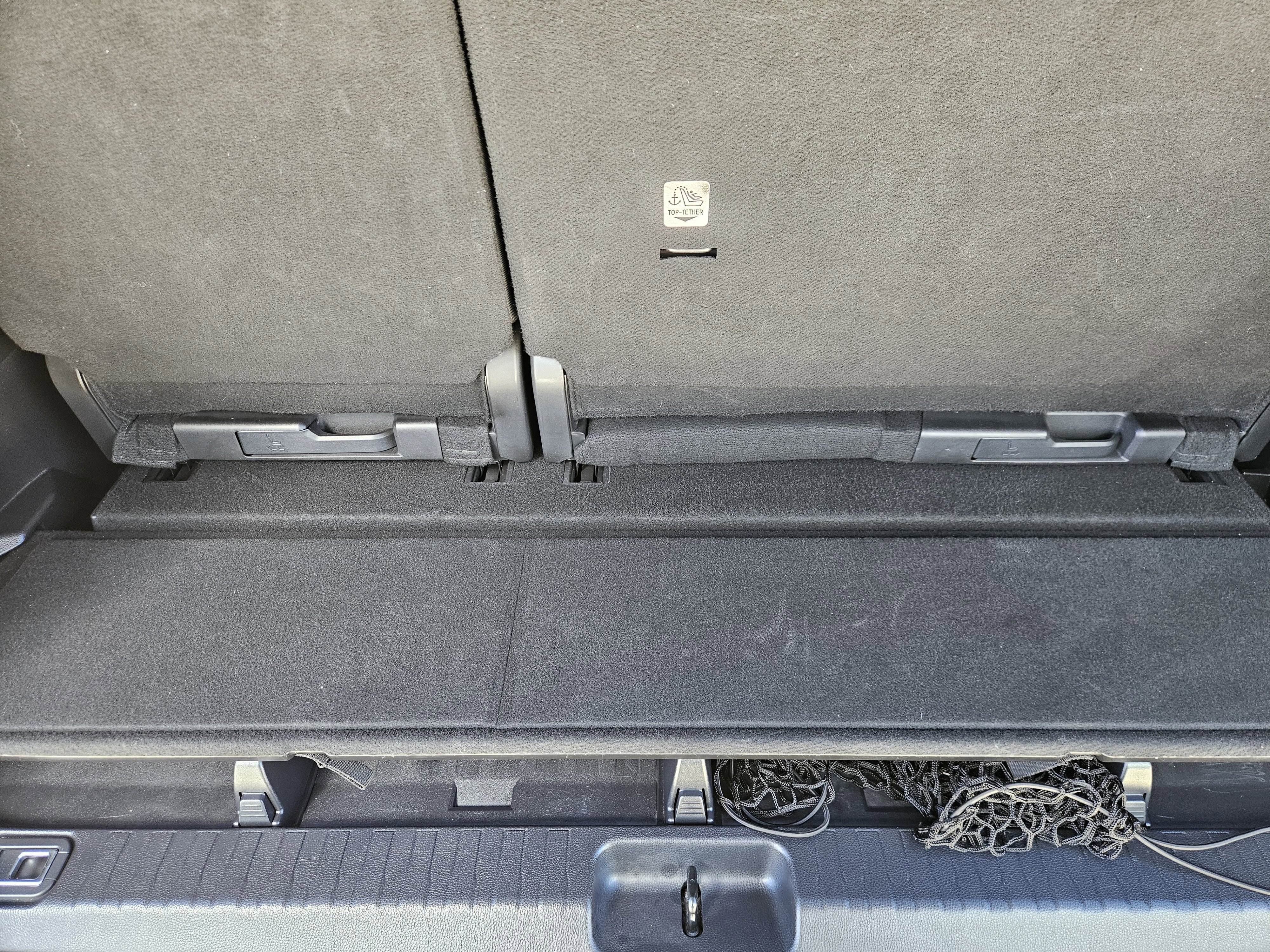 2025 Toyota Sequoia SR5 - Photo 34