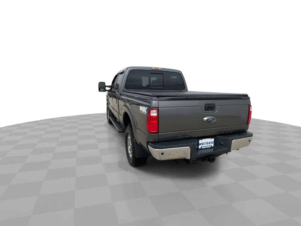 Used 2016 Gray Ford XLT image 7