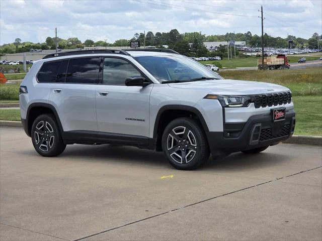 New 2026 Silver Zynith Clear-Coat Exterior Paint Jeep Laredo image 1