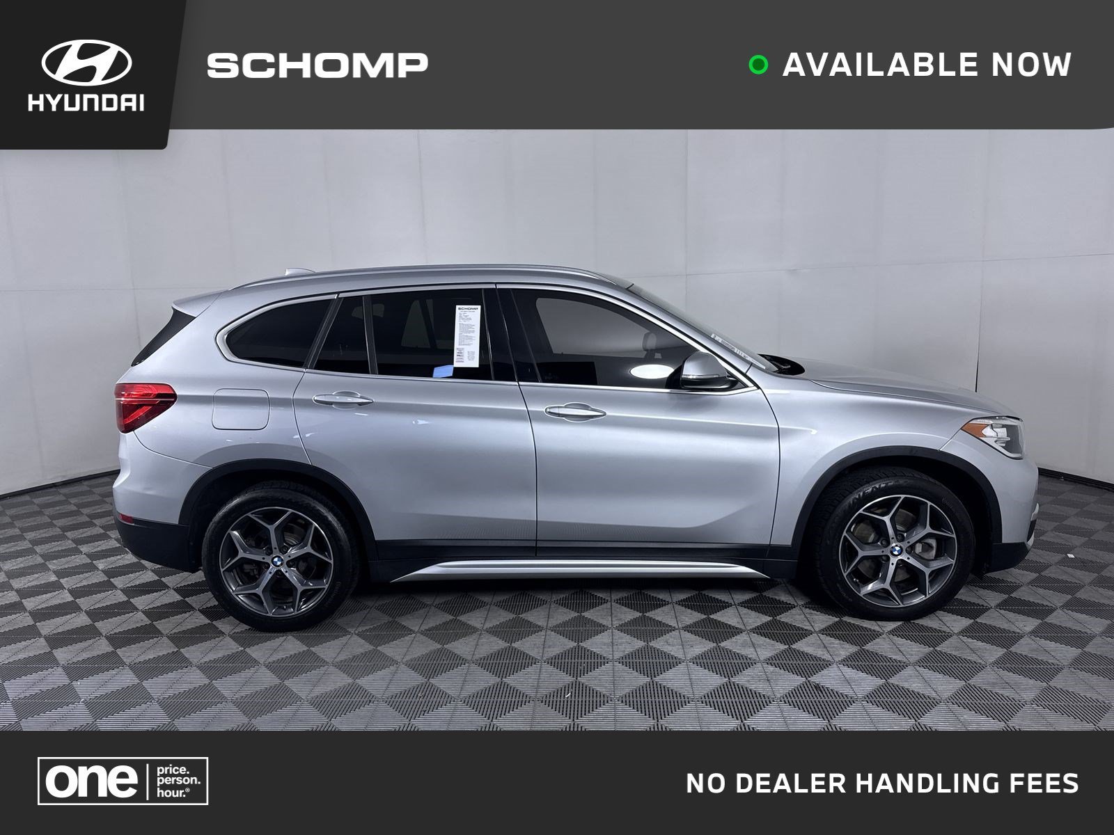 Used 2018 Glacier Silver Metallic BMW xDrive28i image 1