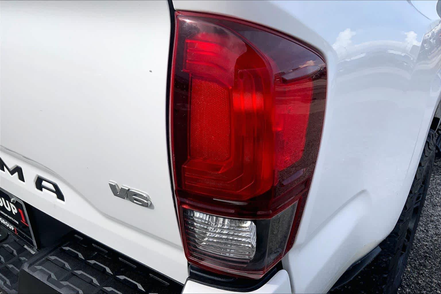 Used 2021 Super White Toyota SR image 30